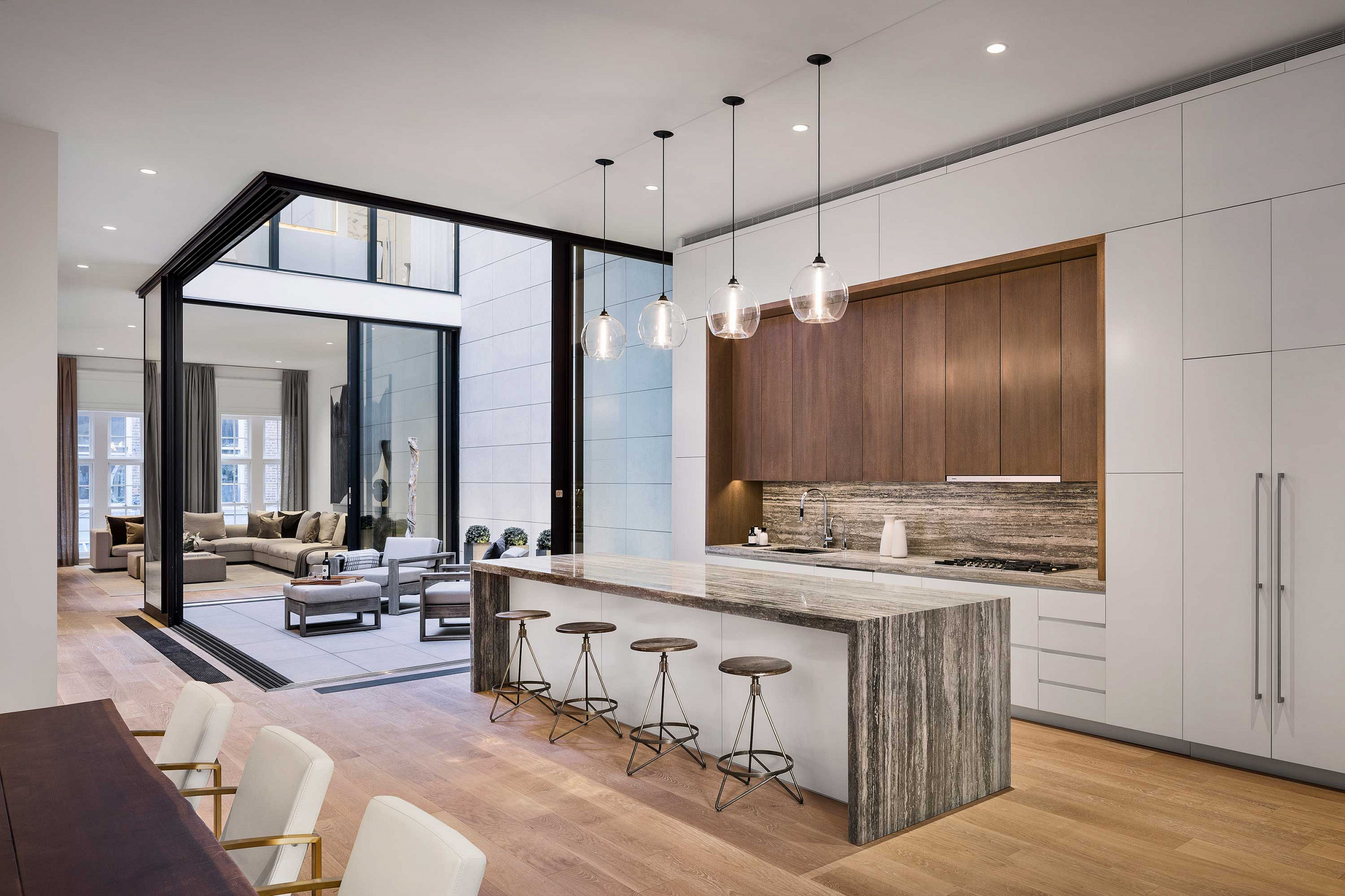 25 Mercer